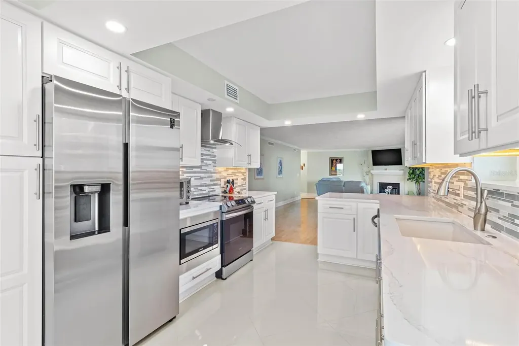 1660 Gulf Boulevard Clearwater Beach FL 33767