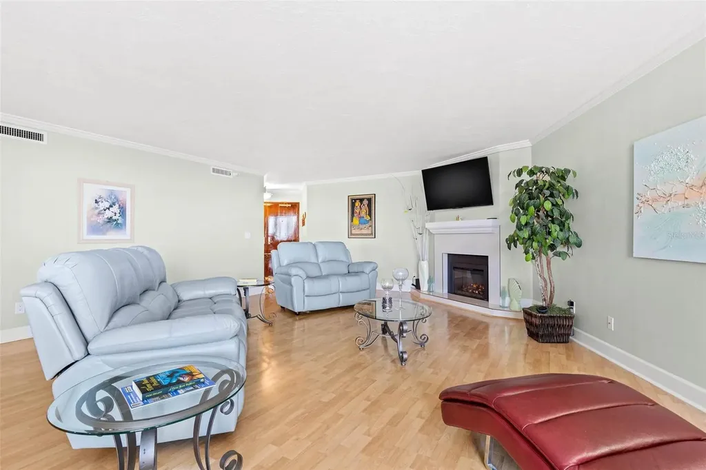 1660 Gulf Boulevard Clearwater Beach FL 33767