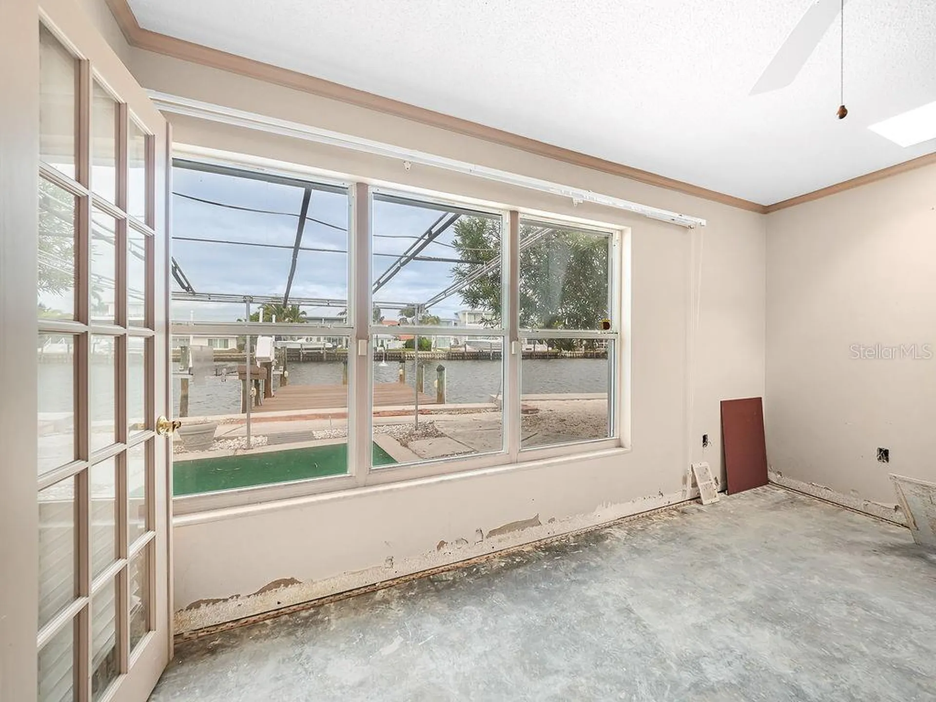 34 Seaside Court Holmes Beach FL 34217