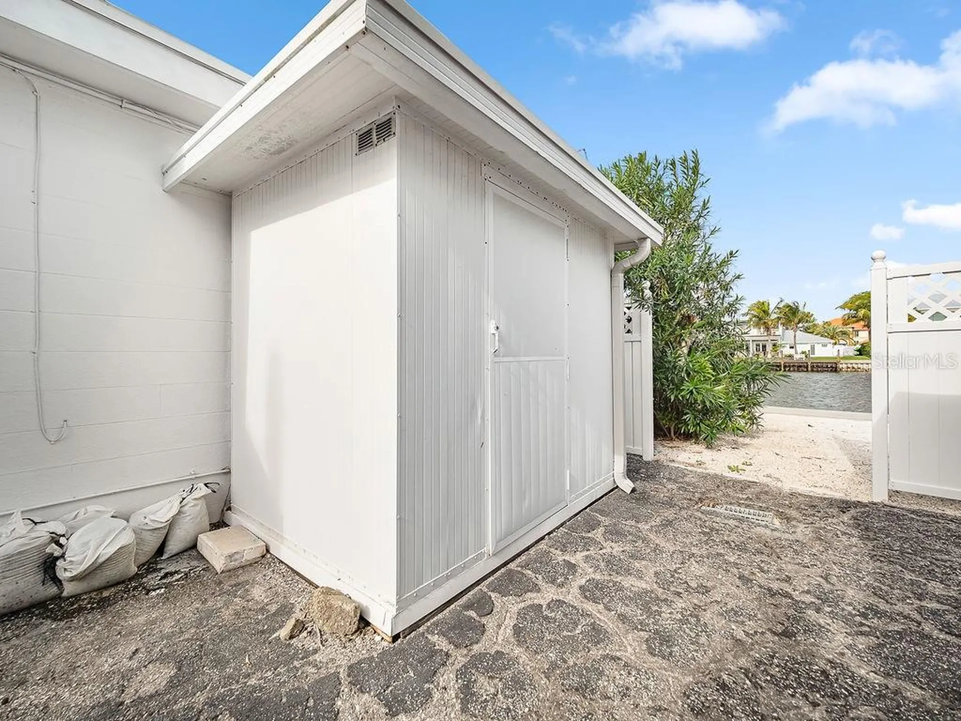 34 Seaside Court Holmes Beach FL 34217