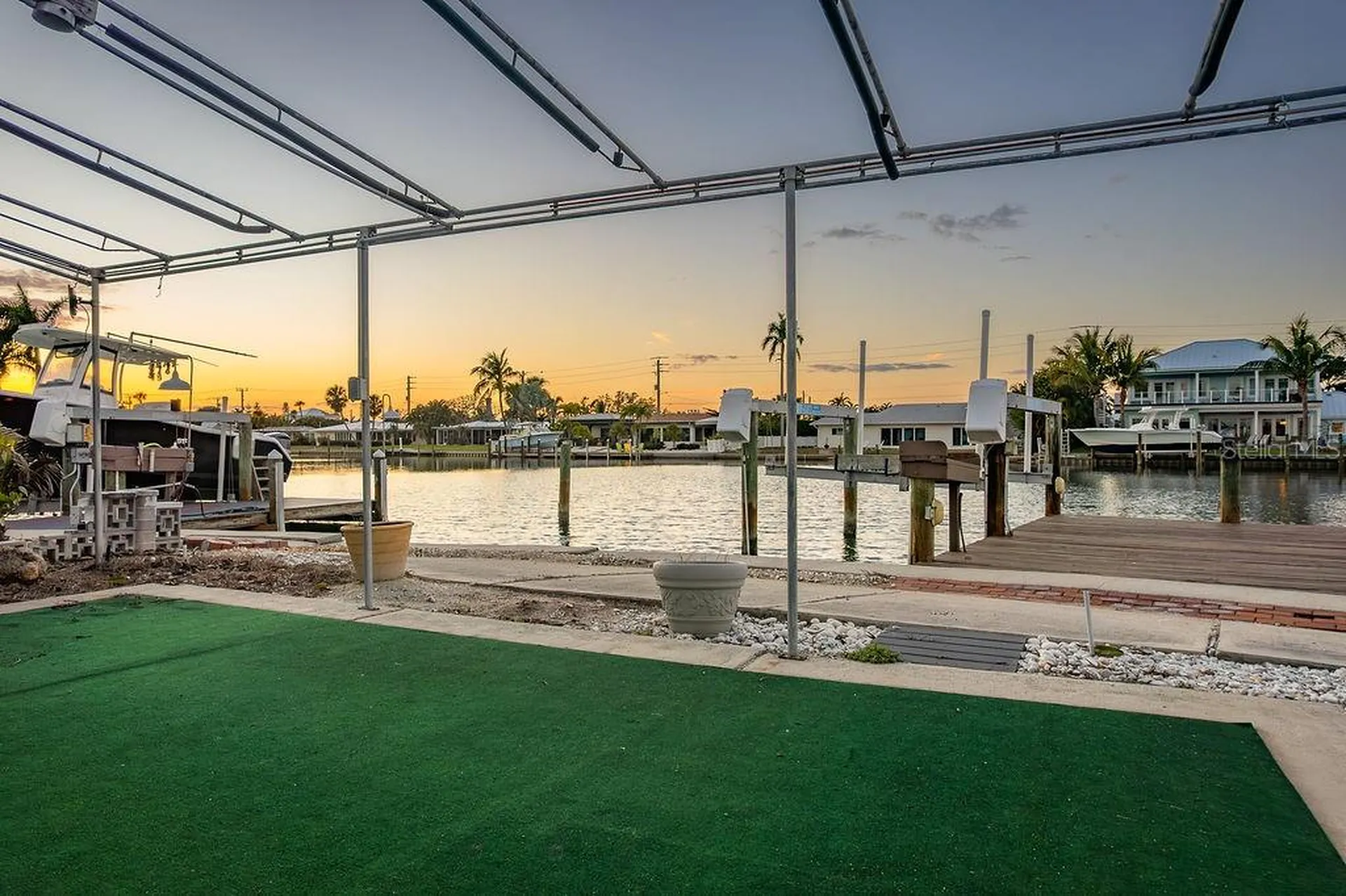 34 Seaside Court Holmes Beach FL 34217