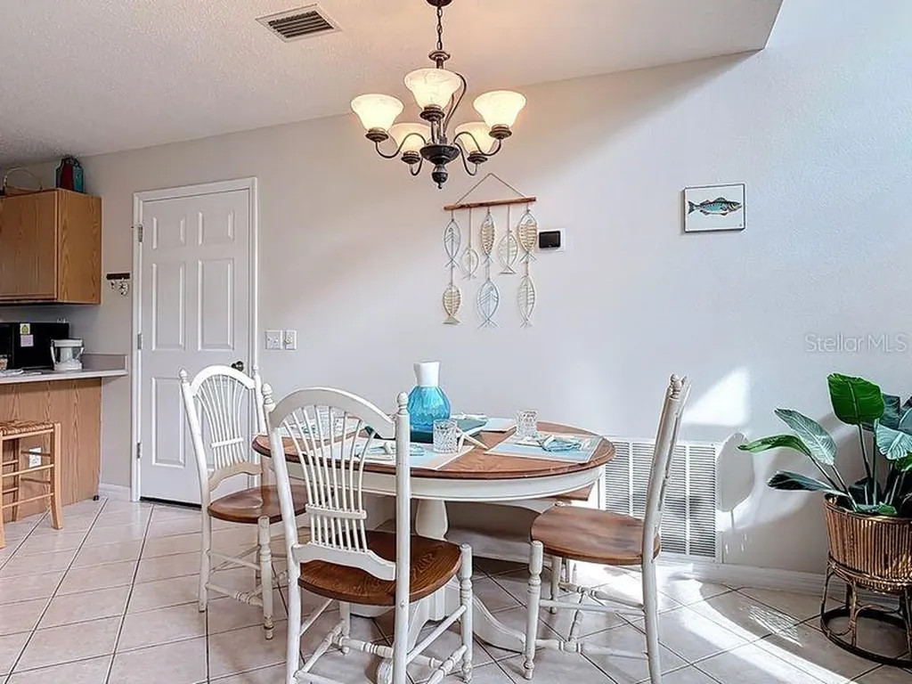 14 Cedarview Court Palm Coast FL 32137