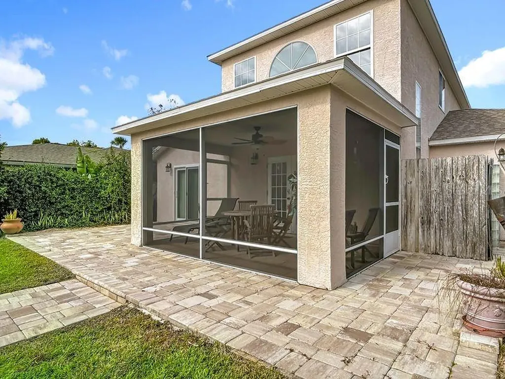 14 Cedarview Court Palm Coast FL 32137