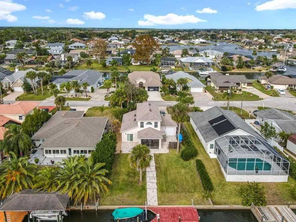 14 Cedarview Court Palm Coast FL 32137
