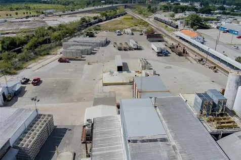 500 Avenue R SW Winter Haven FL 33880