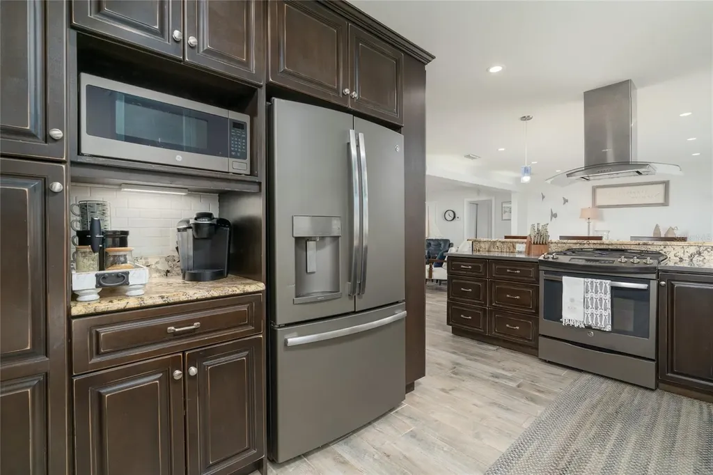 1212 Magnolia Street New Smyrna Beach FL 32168