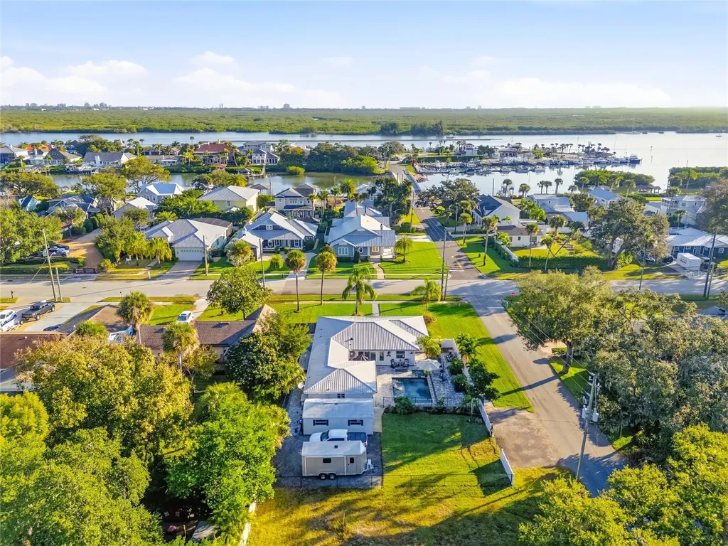 1212 Magnolia Street New Smyrna Beach FL 32168