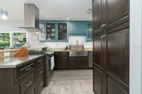 1212 Magnolia Street New Smyrna Beach FL 32168