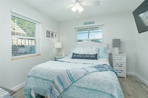 1212 Magnolia Street New Smyrna Beach FL 32168