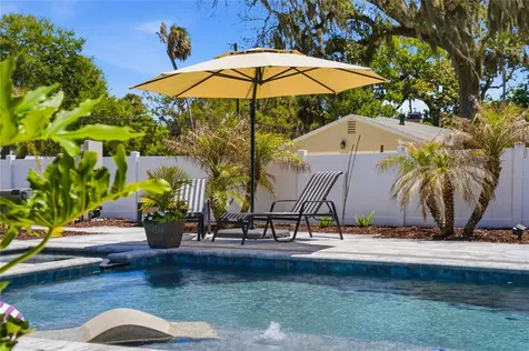1212 Magnolia Street New Smyrna Beach FL 32168