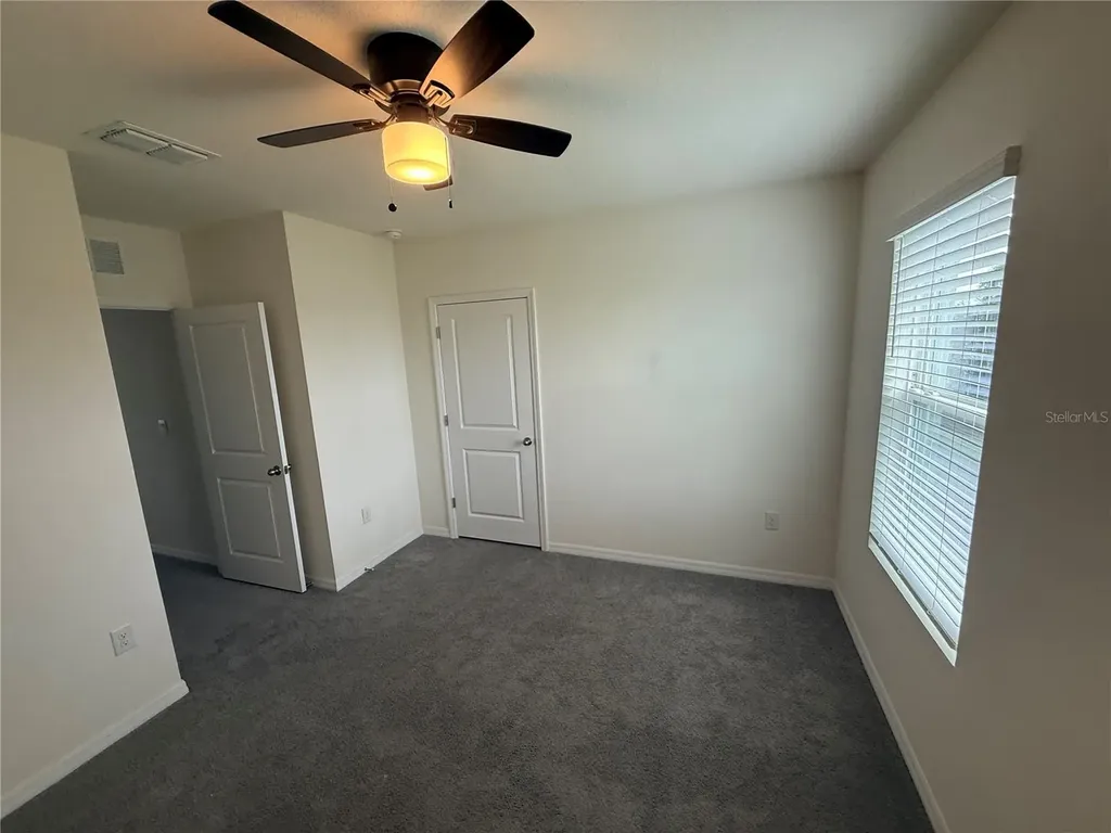 5643 Hollingworth Trail Wesley Chapel FL 33545