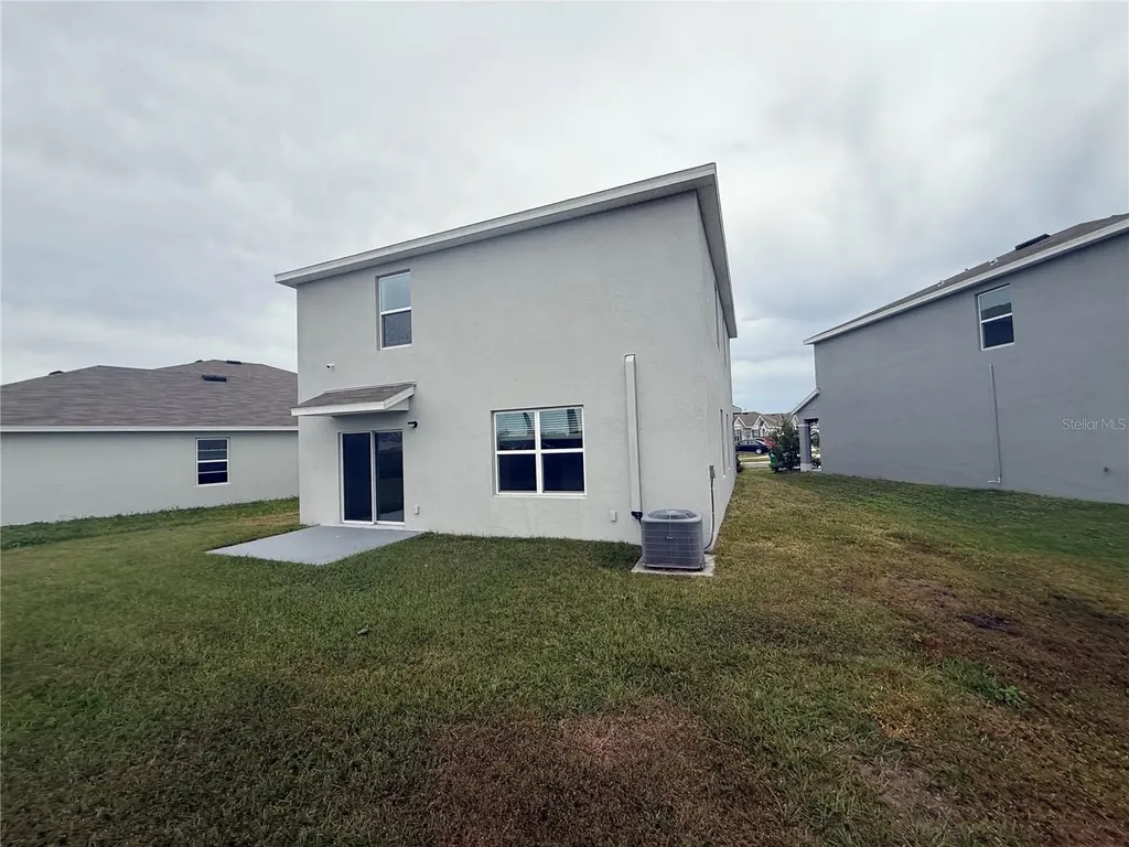5643 Hollingworth Trail Wesley Chapel FL 33545