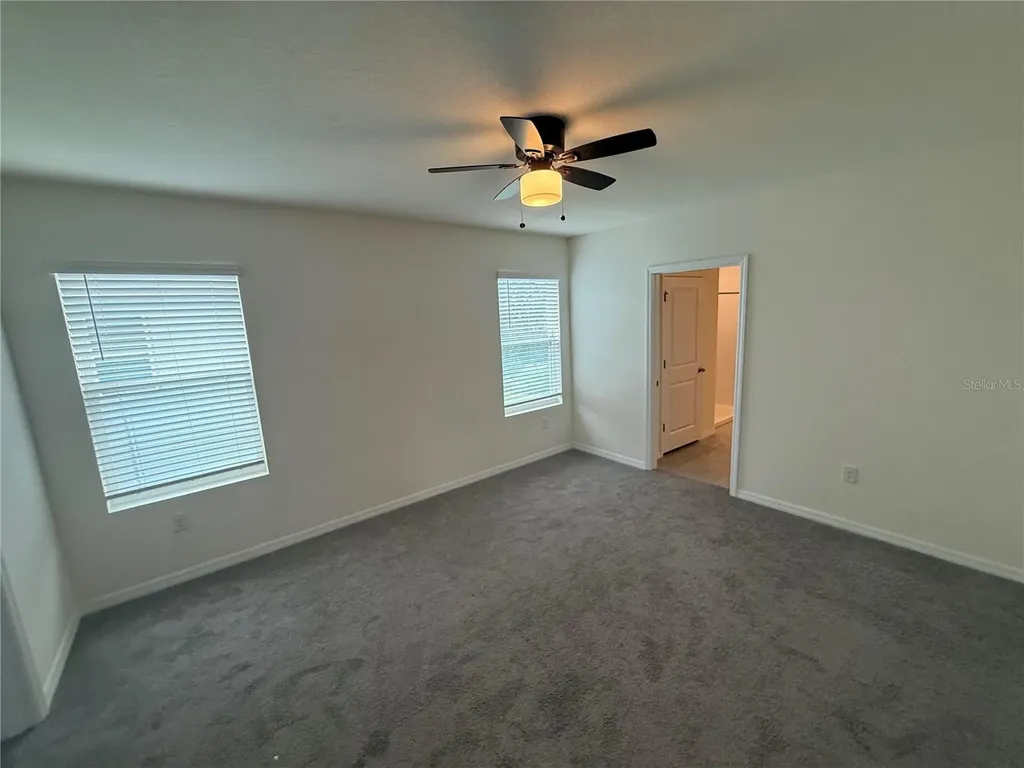 5643 Hollingworth Trail Wesley Chapel FL 33545