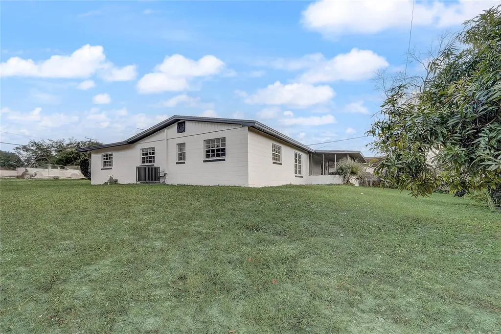 1080 N Carpenter Road Titusville FL 32796