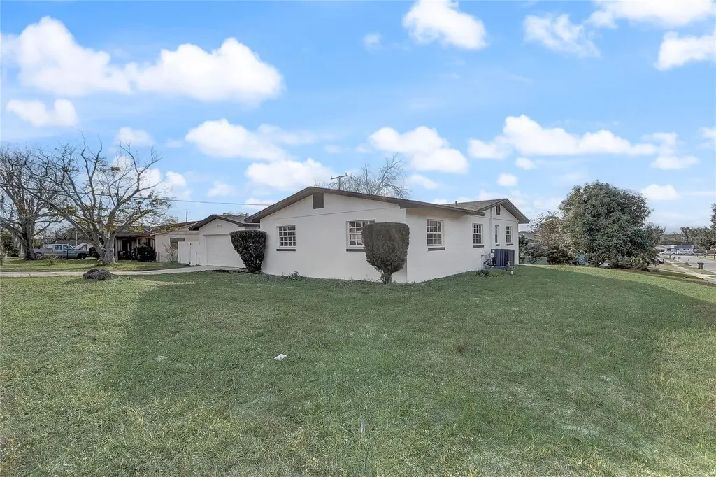 1080 N Carpenter Road Titusville FL 32796