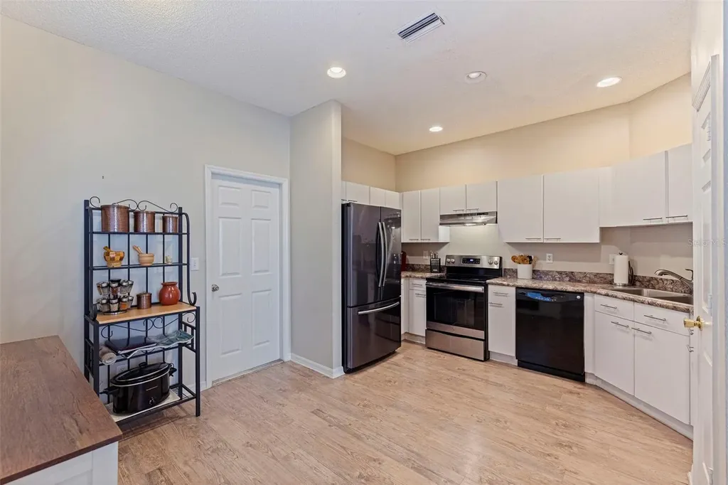 1050 Starkey Road Largo FL 33771