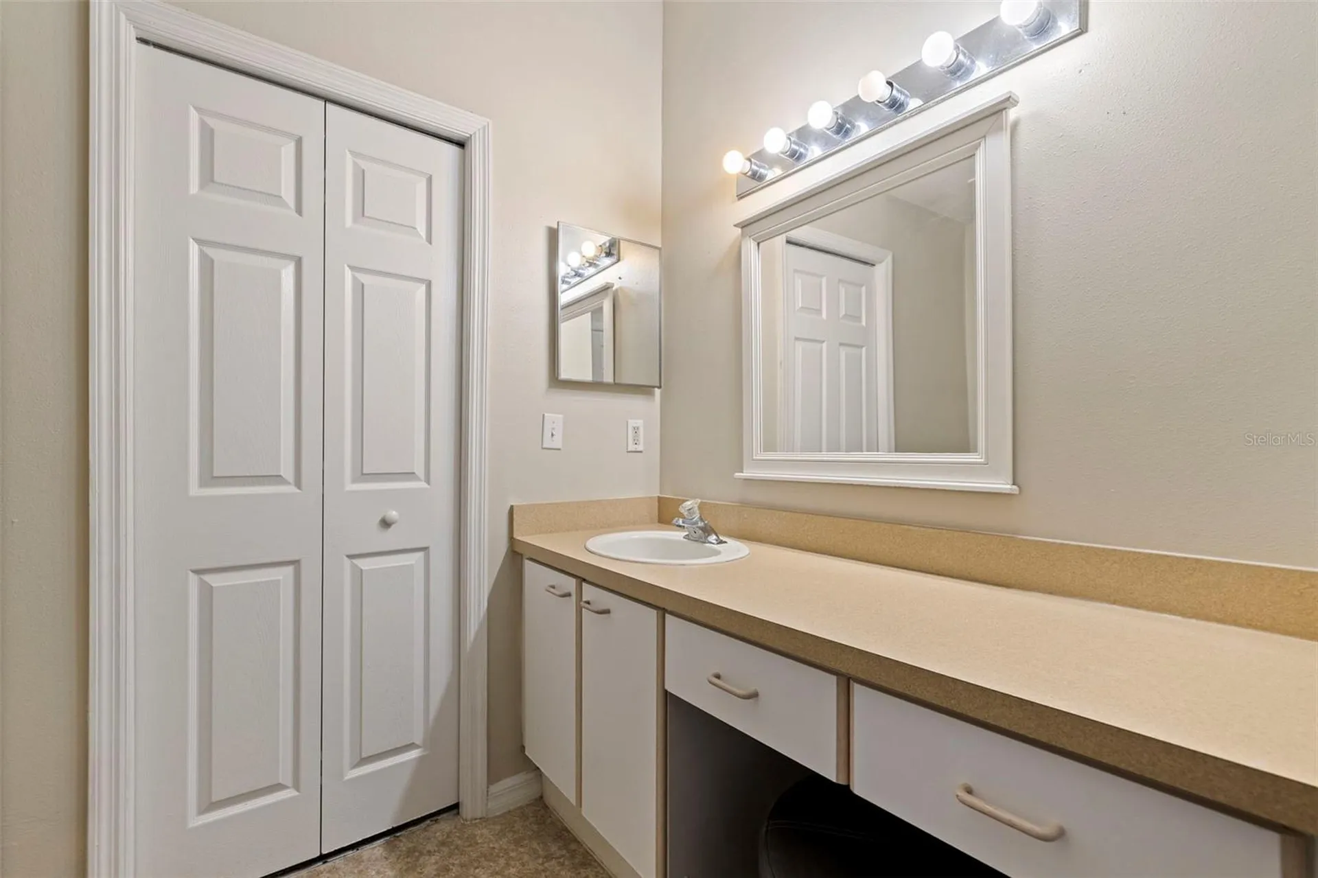 1050 Starkey Road Largo FL 33771