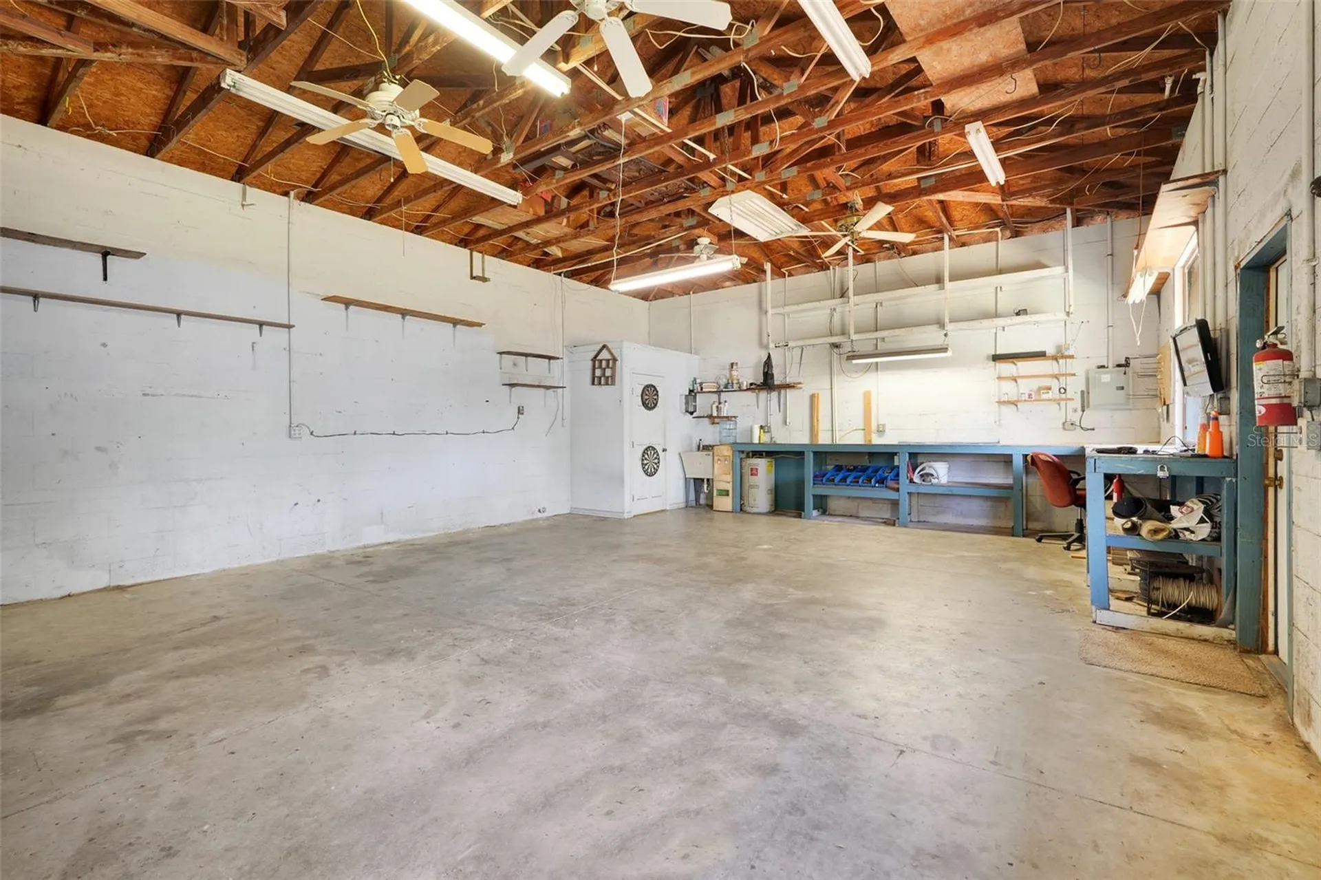 37032 Grays Airport Road Lady Lake FL 32159