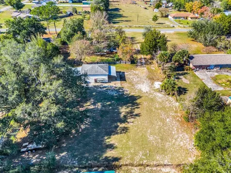 37032 Grays Airport Road Lady Lake FL 32159