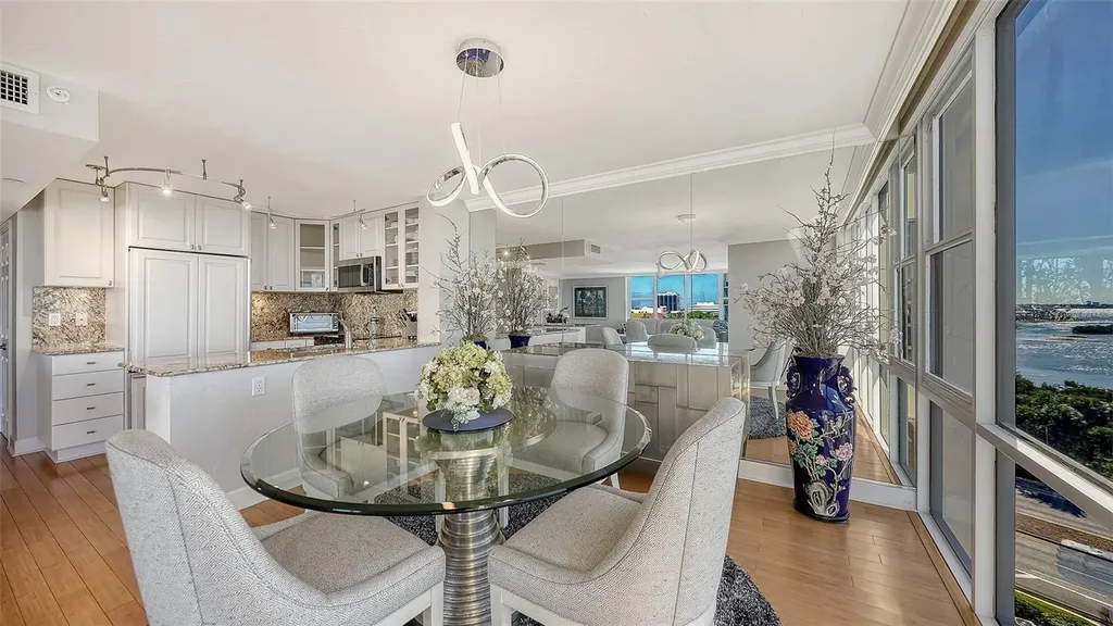 770 S Palm Avenue Sarasota FL 34236