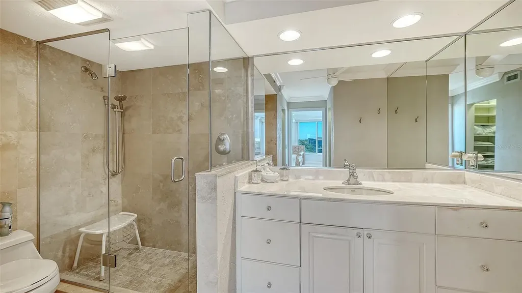 770 S Palm Avenue Sarasota FL 34236