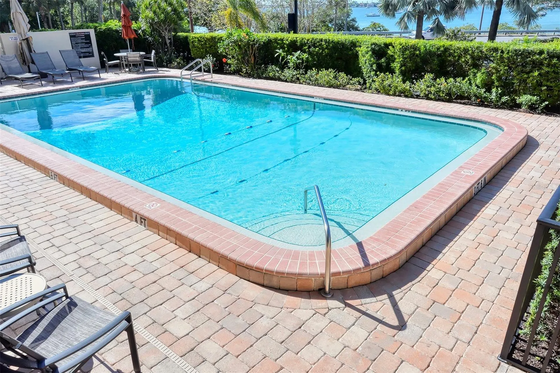 770 S Palm Avenue Sarasota FL 34236