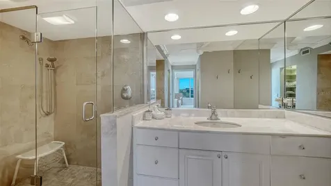 770 S Palm Avenue Sarasota FL 34236