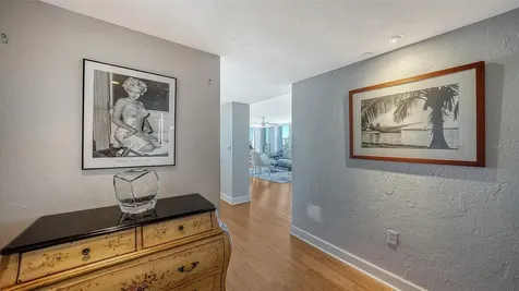 770 S Palm Avenue Sarasota FL 34236
