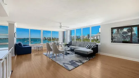 770 S Palm Avenue Sarasota FL 34236