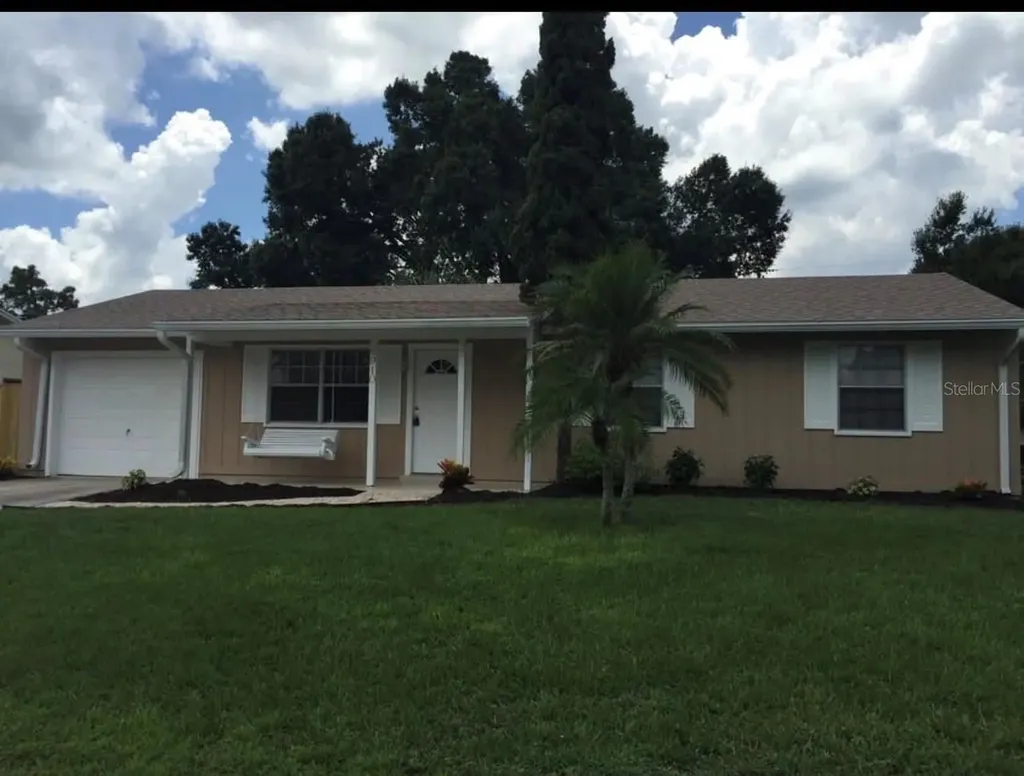 6910 Friendship Drive Sarasota FL 34241