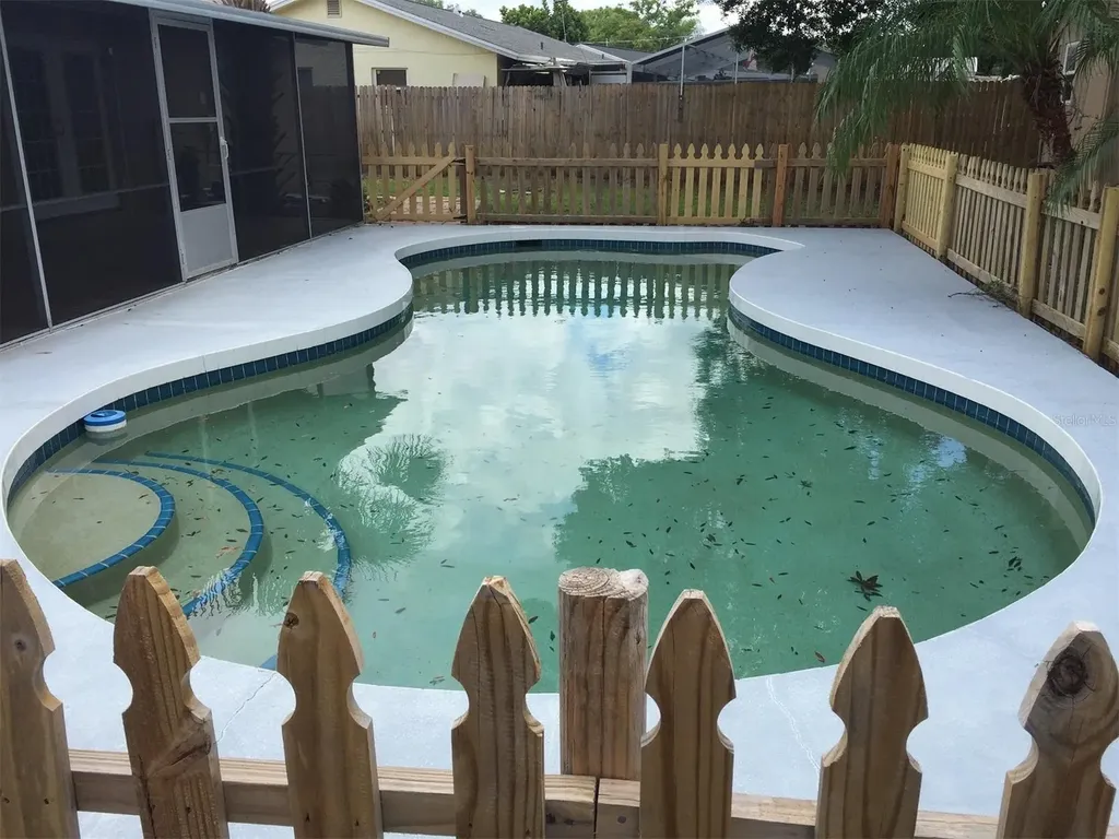 6910 Friendship Drive Sarasota FL 34241