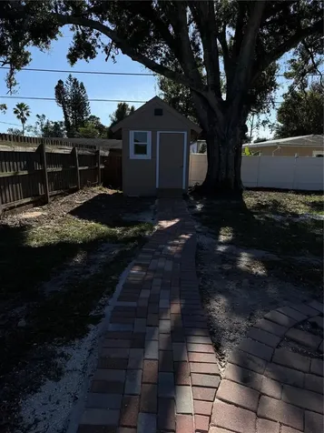 6910 Friendship Drive Sarasota FL 34241