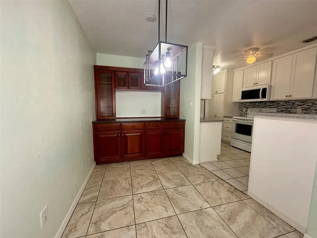5013 SE 108th Place Belleview FL 34420