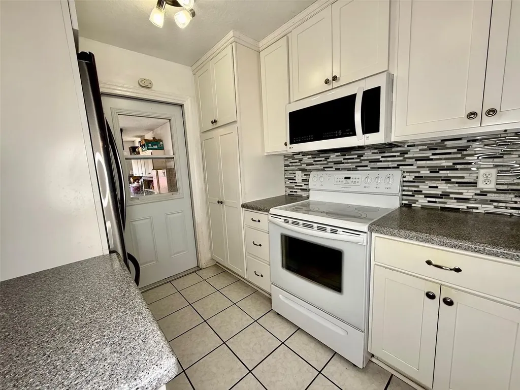 5013 SE 108th Place Belleview FL 34420