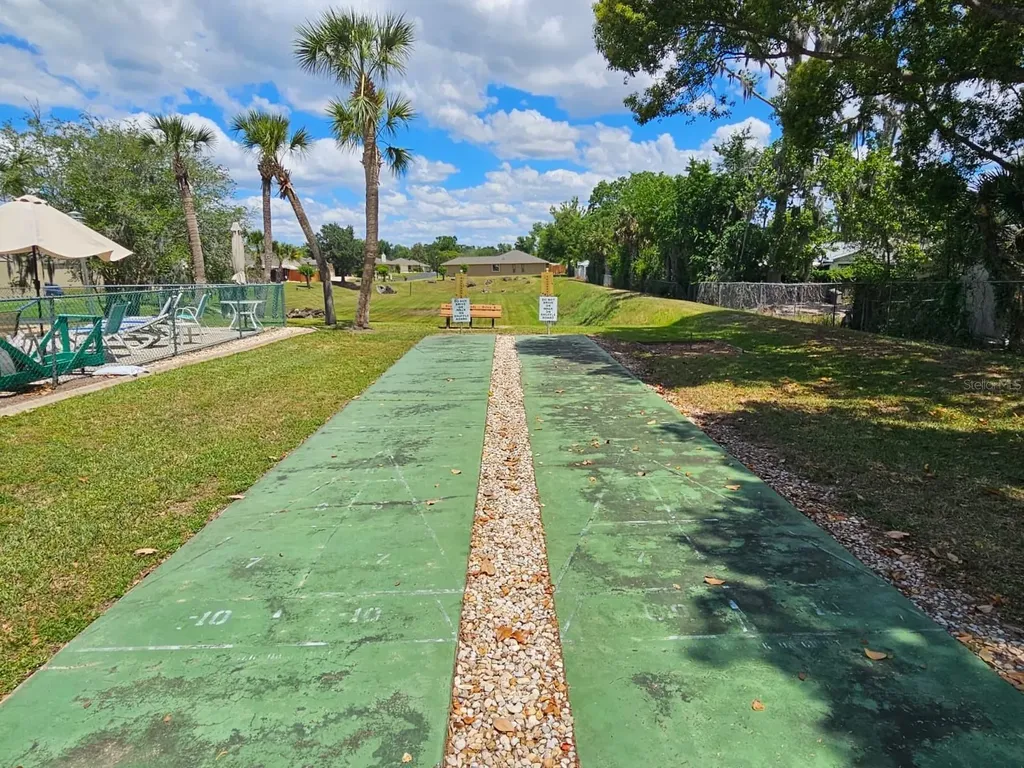 5013 SE 108th Place Belleview FL 34420
