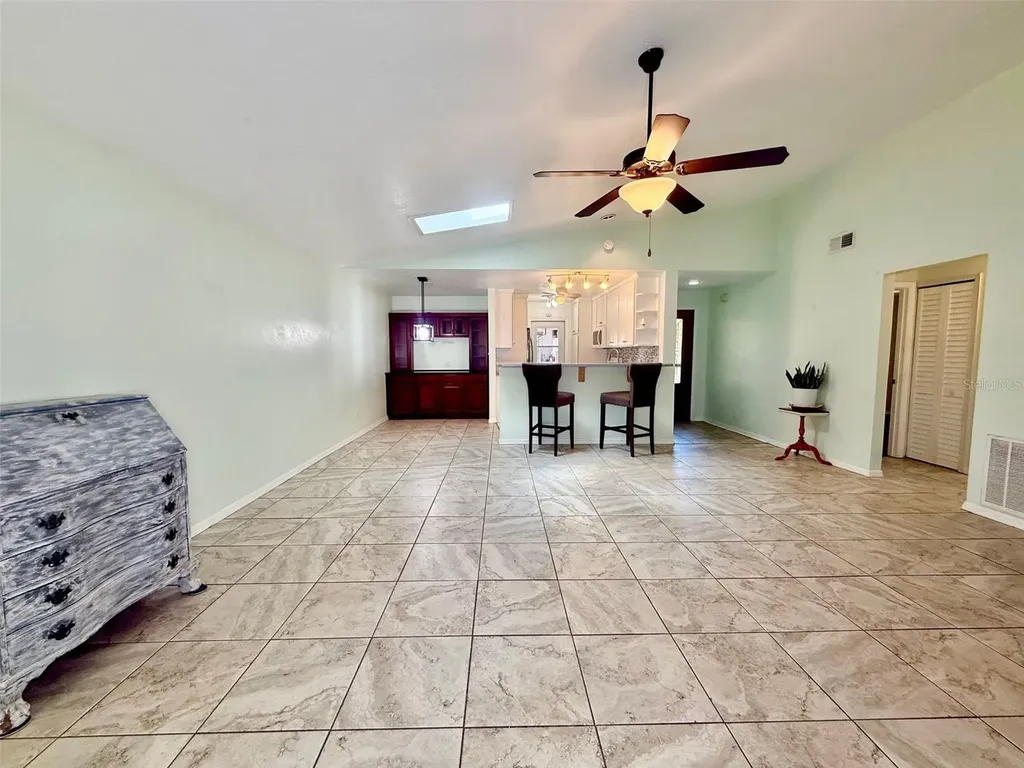 5013 SE 108th Place Belleview FL 34420