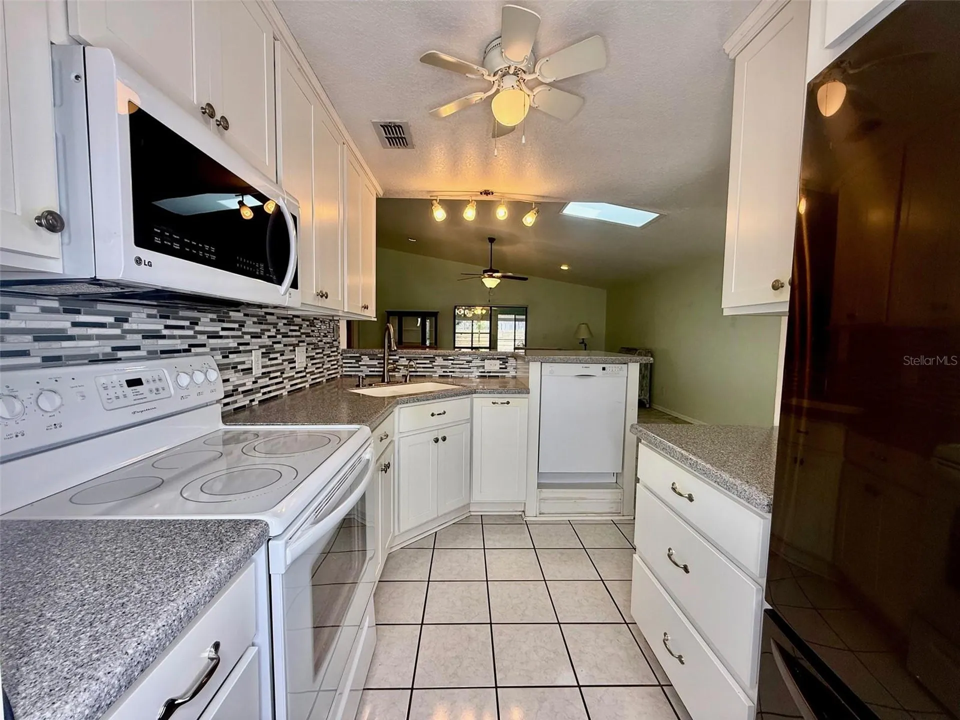 5013 SE 108th Place Belleview FL 34420