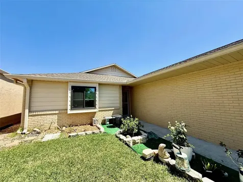 5013 SE 108th Place Belleview FL 34420