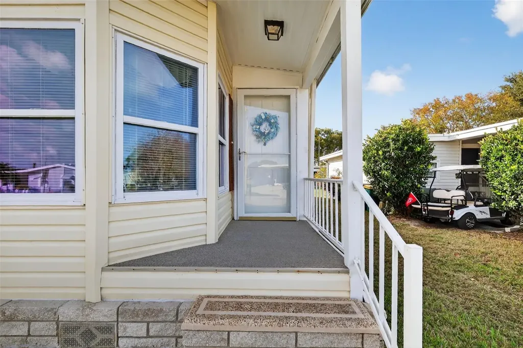3117 Manatee Road Tavares FL 32778
