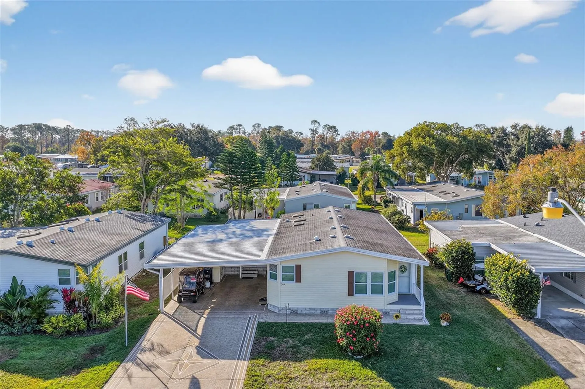 3117 Manatee Road Tavares FL 32778