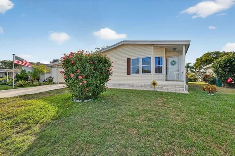 3117 Manatee Road Tavares FL 32778
