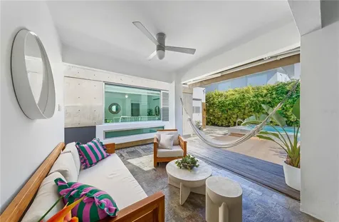 2164 Teniente Lavergne Street San Juan PR 00913