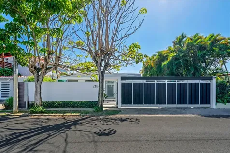 2164 Teniente Lavergne Street San Juan PR 00913
