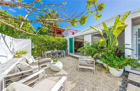 2164 Teniente Lavergne Street San Juan PR 00913