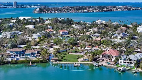 684 Freeling Drive Sarasota FL 34242