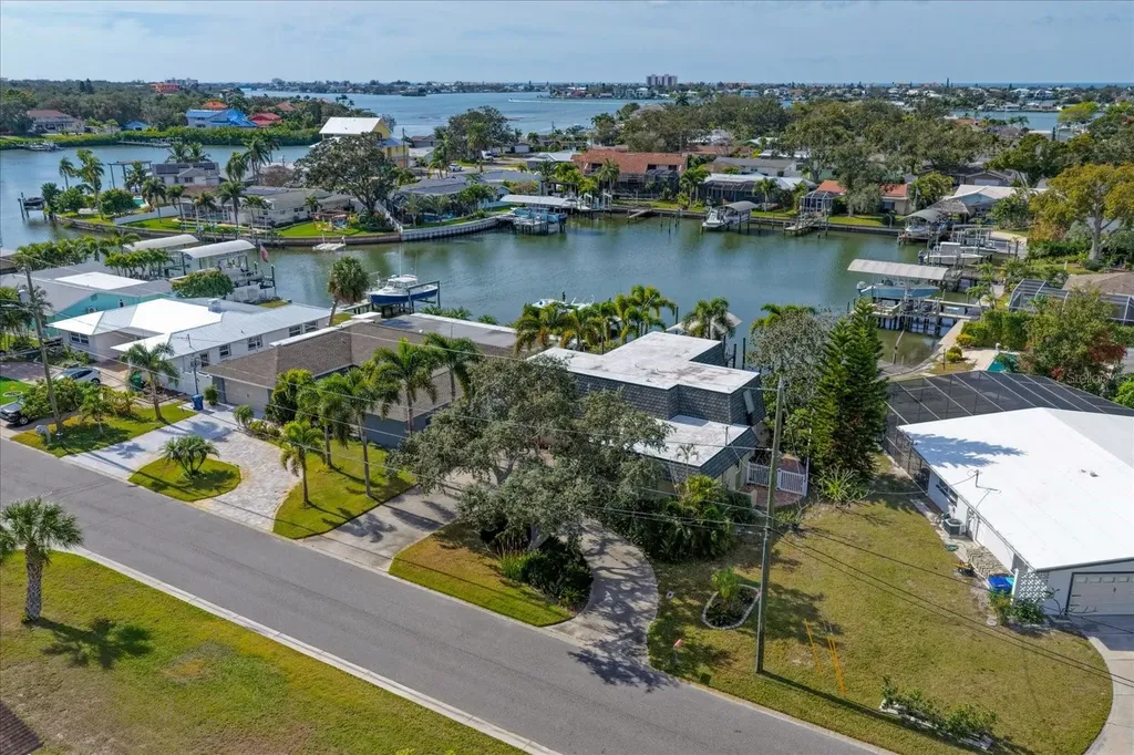 1698 Mckay Creek Drive Largo FL 33770