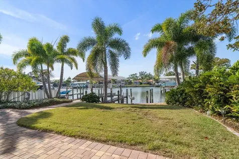 1698 Mckay Creek Drive Largo FL 33770