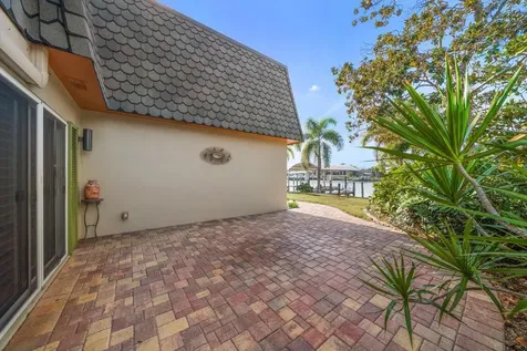 1698 Mckay Creek Drive Largo FL 33770