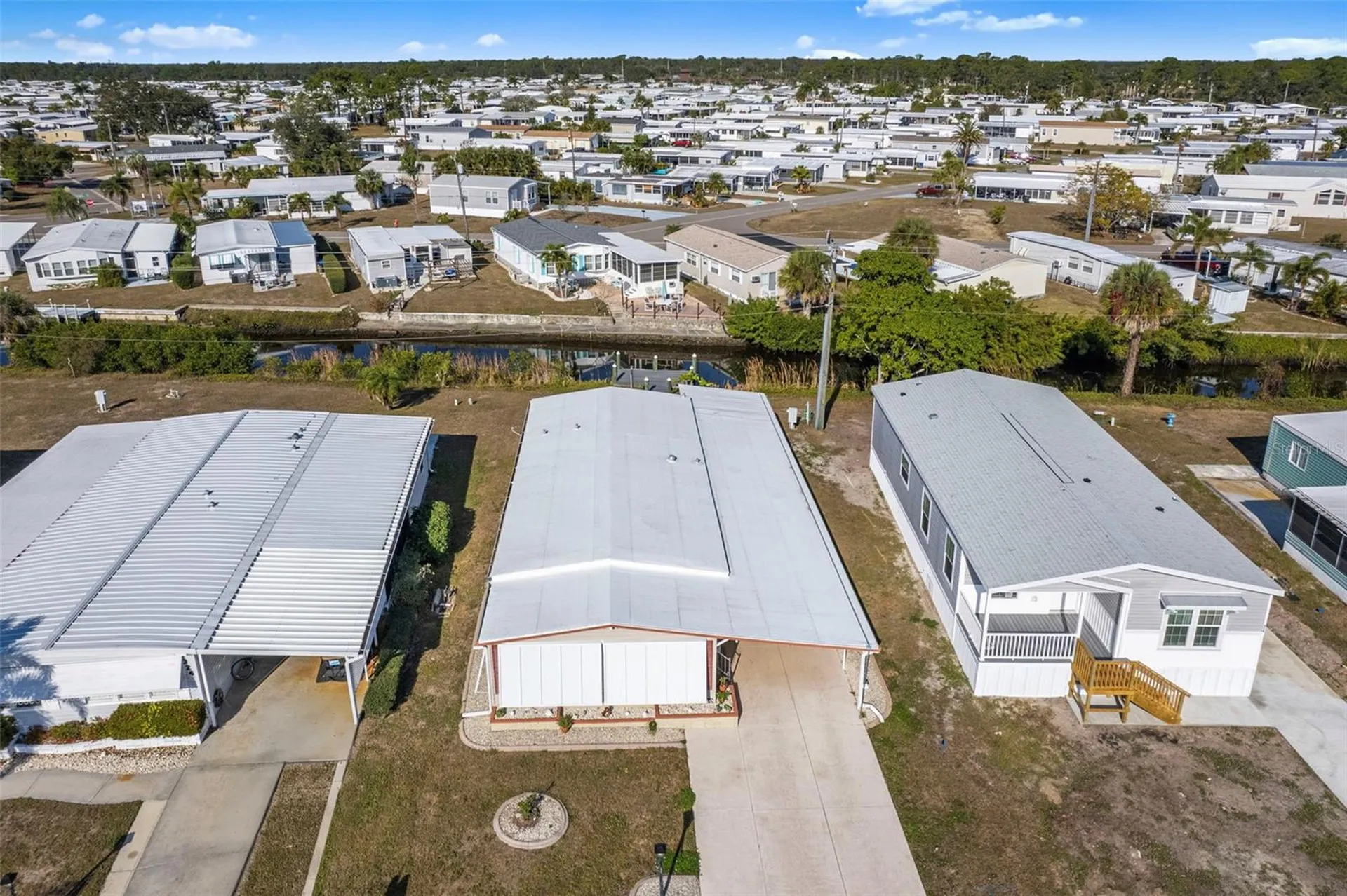 320 La Costa North Port FL 34287