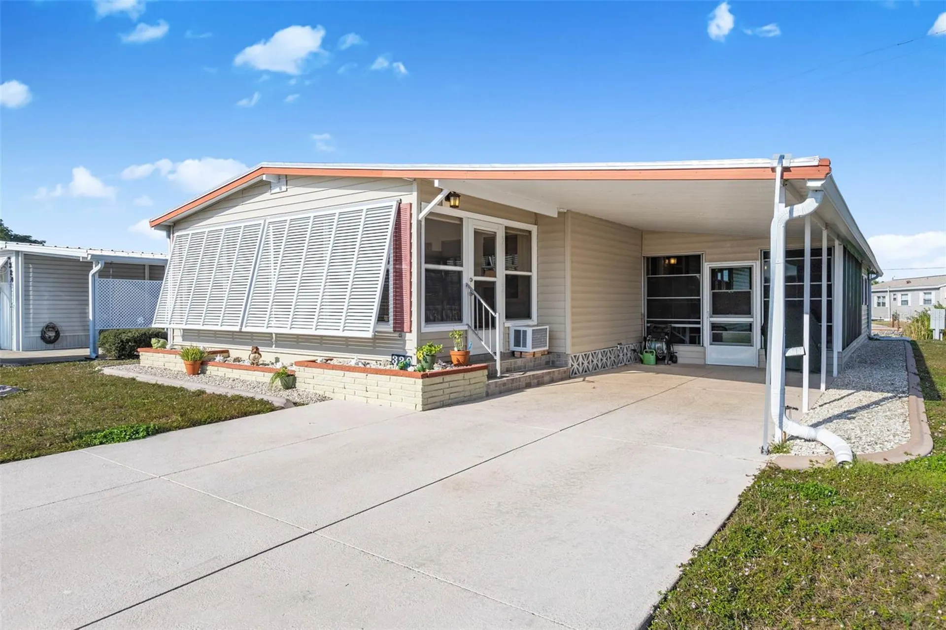 320 La Costa North Port FL 34287